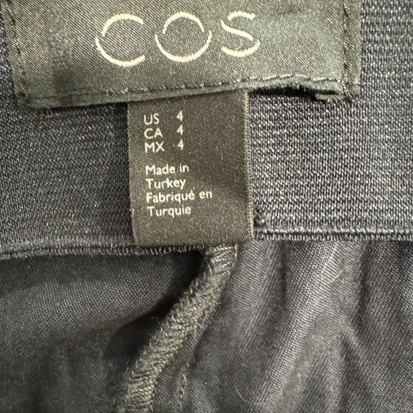 Dress shorts - Picture 8 of 8